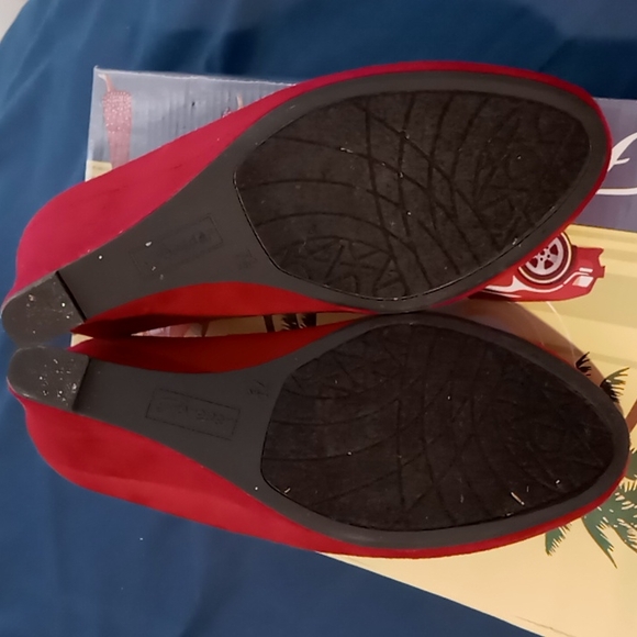 Suede Red Wedge Heels - Picture 6 of 6